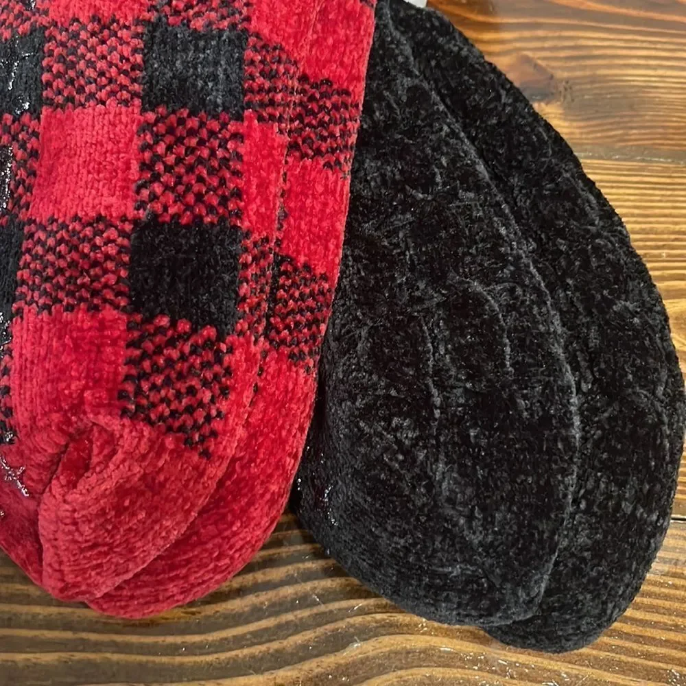 NWT MUK LUKS Woman’s Cabin Socks Size S/M SHOE SIZE 5-7